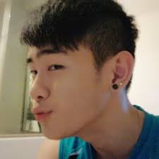 Listen to 张杰- 半透明的墙by Isabel Rothschild in lyn playlist online for free