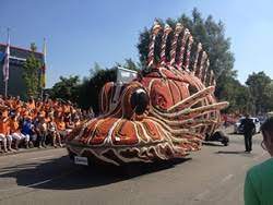 Tiel liegt mitten im wichtigsten obstbaugebiet der niederlande, das vor allem für seine äpfel, birnen, himbeeren und kirschen bekannt ist. Willkommen In Tiel Uit In Tiel