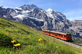 6 Most Beautiful Spring Train Rides Around The World Train Travel Best Resorts Train Rides