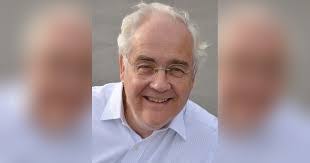 Robert Lyford's Instagram, Twitter & Facebook