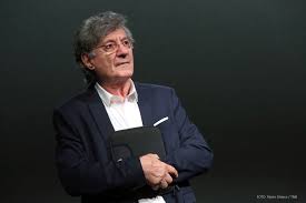 He captures many emotional moods of a character that is not that easy to play. Ion Caramitru Prima ReacÈ›ie DupÄƒ Gafa FÄƒcutÄƒ De Fiul Lui Libertatea