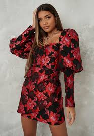 Voir plus d'idées sur le thème motif noel, peinture sur porcelaine, porcelaine. Robe Pour Noel Robe De Noel Femme Missguided