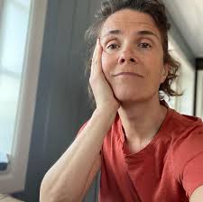 Såååååå frustrerende dag😞. Startet morgenen med å jobbe med nettkurset  mitt. Og da må man gjøre ting man ikke kan 🙄- som å programmere. Få sider  på nett til å henge sammen