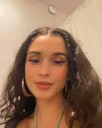 Adriana Padilla's Instagram, Twitter & Facebook