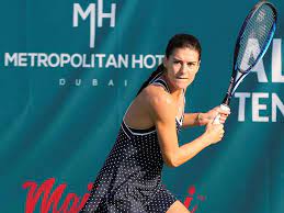 Ce victorie pentru românia și ce emoții pentru jucătoarea care. Al Habtoor Tennis Challenge Sorana Cirstea Defeats Brave Katerina Siniakova To Claim Crown Uae Sport Gulf News
