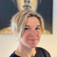 30+ "Eve Price" profiles