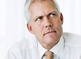 PATIENTEN I CENTRUM VED ACCELERERET LAPAROSKOPISK NEFREKTOMI Nyrepatienter  udskrives et døgn efter operationen Kredsvalget –