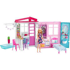 From oscar de la renta to juicy couture. Barbie Ferienhaus Mit Mobeln Und Puppe Blond Puppenhaus Mit Zubehor Barbie Mytoys