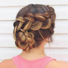 If you like prom braid, you might love these ideas. 17 Simple And Easy Prom Hairstyles For Long Hair In 2021