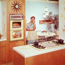 Our Counter Proposal How Much Counter Space You Need In Your Kitchen Vintage Housewife 50s Home Home Trends