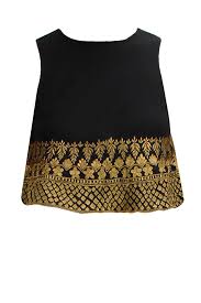 Black And Gold Crop Top Black Gold Embroidered Flared Crop Top Available Only At Pernia S Pop Up Shop Fashion Indian Bridal Wear Desi Fashion