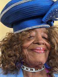 Decisions were made… red hat dude was not amused 😂🤣