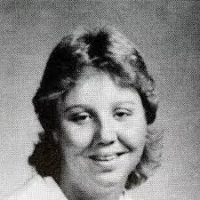 Lori Whiting's Instagram, Twitter & Facebook