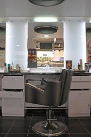 Cutting Chair 2 Picture Of Neomis Hair And Beauty Salon Calangute Tripadvisor