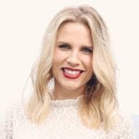 Beth Hammermeister's Instagram, Twitter & Facebook