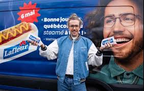 «Ça dégénère, tout ça»: la journée du «steamé» célébrée aux quatre coins du  Québec grâce à Math Duff