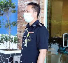Contact details and live directions map of ibu pejabat polis kontinjen selangor (royal malaysian police). Polis Selangor Asp Mohd Aznal Bin Alawi Bahagian Perlucuthakan Harta Jabatan Siasatan Jenayah Narkotik Selangor Menyampaikan Taklimat Penugasan Op Covid 19 Kontinjen Selangor Di Mes Pegawai Kanan Ibu Pejabat Polis