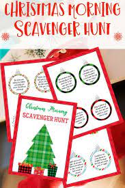 A christmas scavenger hunt is a fun way to make present opening last longer! Free Printable Christmas Scavenger Hunt Riddles
