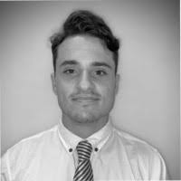 70+ perfiles de «Lucarelli»