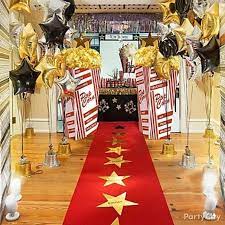 Order tinseltown themed décor for your event or prom. Diy Hollywood Theme Party Decorations Hollywood Theme Party And The Items To Get For It Hollywood Party Theme Movie Themed Party Diy Hollywood Theme Party