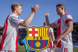 Matthijs de ligt llegó a ser uno de los mejores defensores del continente mientras defendía los colores del ajax de ámsterdam. Barcelona S Secret Weapon In Bid To Sign Ajax Star Matthijs De Ligt Mirror Online
