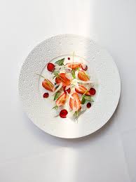 French Restaurants Are Telling You To Eat Your Vegetables Michelin Star Food Plating Michelin Star Food Cooking Art