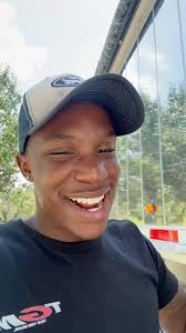 Just taking it easy 😎