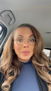 Im Having A Real Good Time at The Hair Salon