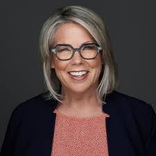 Tricia Kinney's Instagram, Twitter & Facebook