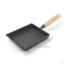 It is suitable for gas, radiant and electric ranges. High Quality Non Stick 7 5 Inch Pre Seasoned Rectangle Mini Frying Pan Egg Pan Tamagoyaki Japanese Omelette Pan Buy Tamagoyaki Japanese Omelette Pan Non Stick Mini Frying Pan Japanese Egg Pan Flat Bottom Frying Pan