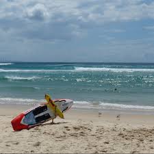 Nov 30, 2019 · renowned as australia's easternmost point, byron bay is also the country's biggest d*ckhead magnet. 13 Marz Alte Und Junge Hippies Byron Bay F E R N W E H