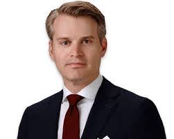 Mark Karns's Instagram, Twitter & Facebook