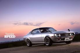 1977年式 トヨタ セリカリフトバック 2000gt 現代車と同じレベルを本気で追求したセリカlb エンジンはアルテッツァ 用のvvt i付き3s g型をスワップ 5速at ラジエーター エキマニは同じくアルテッツァ用 サスペンションキットやフロントメンバーはae86用を流用してい