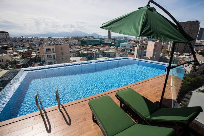 CENTRAL HOTEL & SPA | ⋆⋆⋆ | DA NANG, VIETNAM | SEASON DEALS FROM $35
