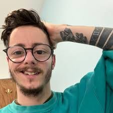 Cameron Ritchie's Instagram, Twitter & Facebook