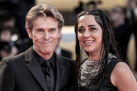 Willem dafoe also portrayed an alternate version of norman . Willem Dafoe Is Too Famous To Enjoy New Year S Celebration