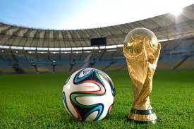 99.bila terjadi pelanggaran tendangan bebas dalam permainan sepak bola pihak yang menentukan tendangan adalah. Pjok Kelas 9 Sepak Bola Physical Ed Quiz Quizizz