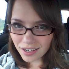 Jennifer Hendrix's Instagram, Twitter & Facebook