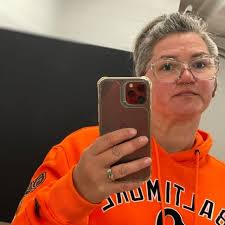 Stacy Fields-Goldberg (@just_ur_avrg_chic) • Threads, Say more