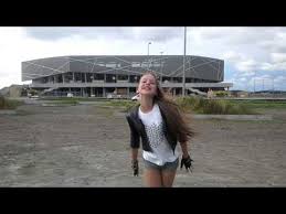 Ola galera aqui vai mais um video meu dessa vez dançando a musica da minha divã anitta. Rana Suzana 3gp Mp4 Mp3 Flv Indir