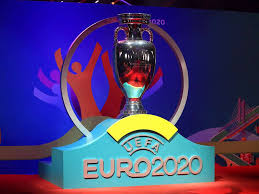 Die em 2021 (euro 2020) ist ein europäisches fußballturnier, das alle vier jahre ausgetragen wird. Fussball Em 2021 Das Sind Die Moglichen Szenarien Unter Corona Bedingungen Fussball
