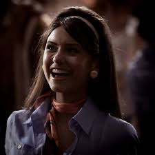 Which Elena Gilbert hairstyle do you think looked the best