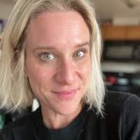 Bailey Toombs's Instagram, Twitter & Facebook