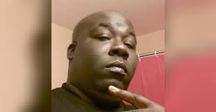 Fernando Stewart's Instagram, Twitter & Facebook