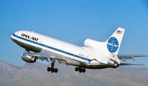 Pan American World Airways Panam Lockheed L 1011 Tristar N511pa Taking Off Pan American Airlines Vintage Airlines Pan American Airways