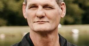 Darren Huff's Instagram, Twitter & Facebook