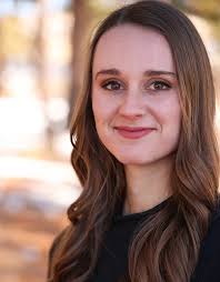 Mara Riley (Soprano, Flute)