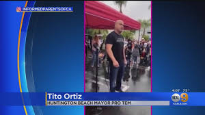 Quand et où tito ortiz est né? Huntington Beach Mayor Pro Tem Tito Ortiz S Sons Pulled From In Person Learning Over Mask Mandate Youtube