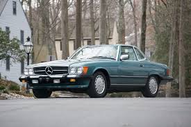 Barely Used 1988 Mercedes Benz 560 Sl Goes Up For Auction Mercedes Mercedes Benz Benz