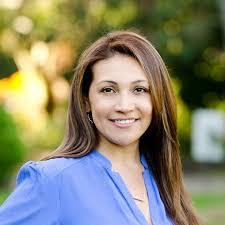 Phyllis Lai's Instagram, Twitter & Facebook